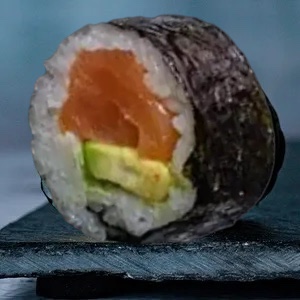 HOSOMAKI SAKE MAKI